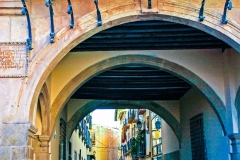 Lorca-Through-the-Archway