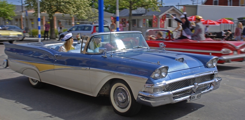 Graduate-Motorcade