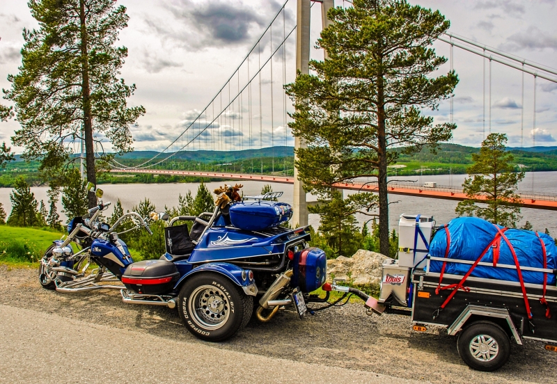 Hogakustenbron and German Trike