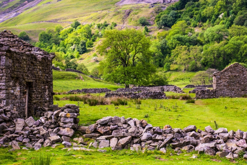 Dry Stone Walls And Field Barns